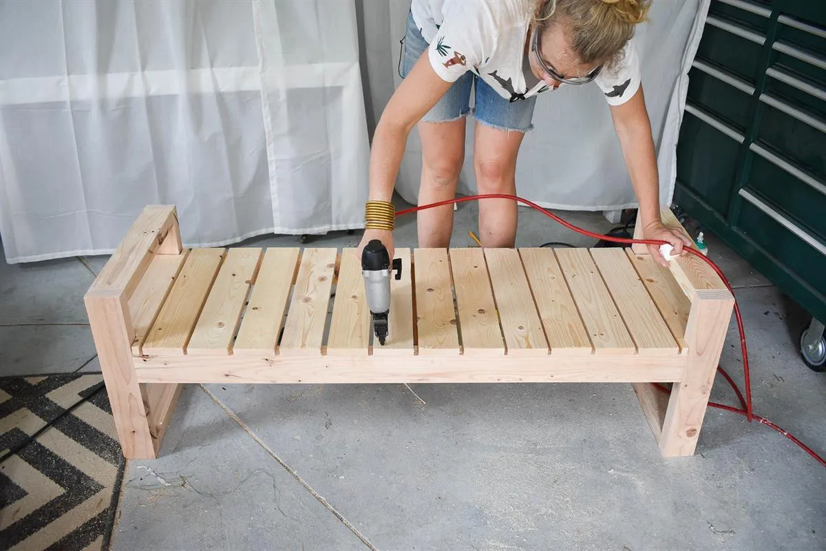 Modern Backyard Garden Bench — step photo 10