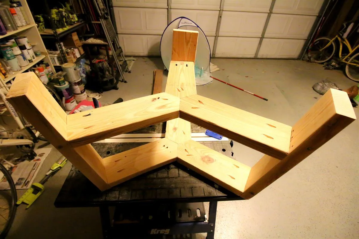 Geometric Round Coffee Table — step photo 12