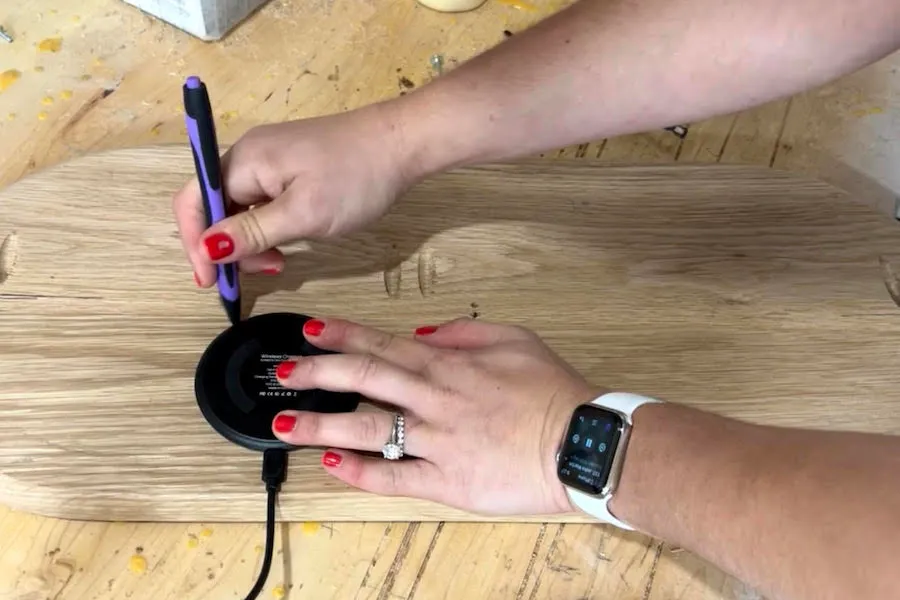 Side Table with Wireless Charger — step photo 8