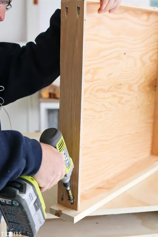 Shop Worktable — step photo 16
