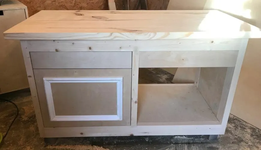 DIY Aquarium or TV Stand — step photo 19